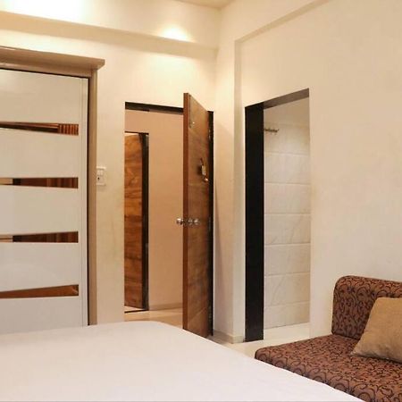 Stayhaven Aqua With Pvt Theatre & Pool Mumbai  Buitenkant foto