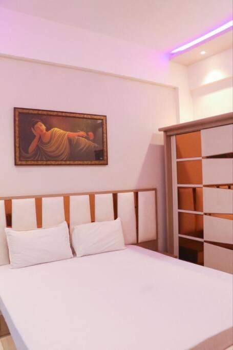 Stayhaven Aqua With Pvt Theatre & Pool Mumbai  Buitenkant foto