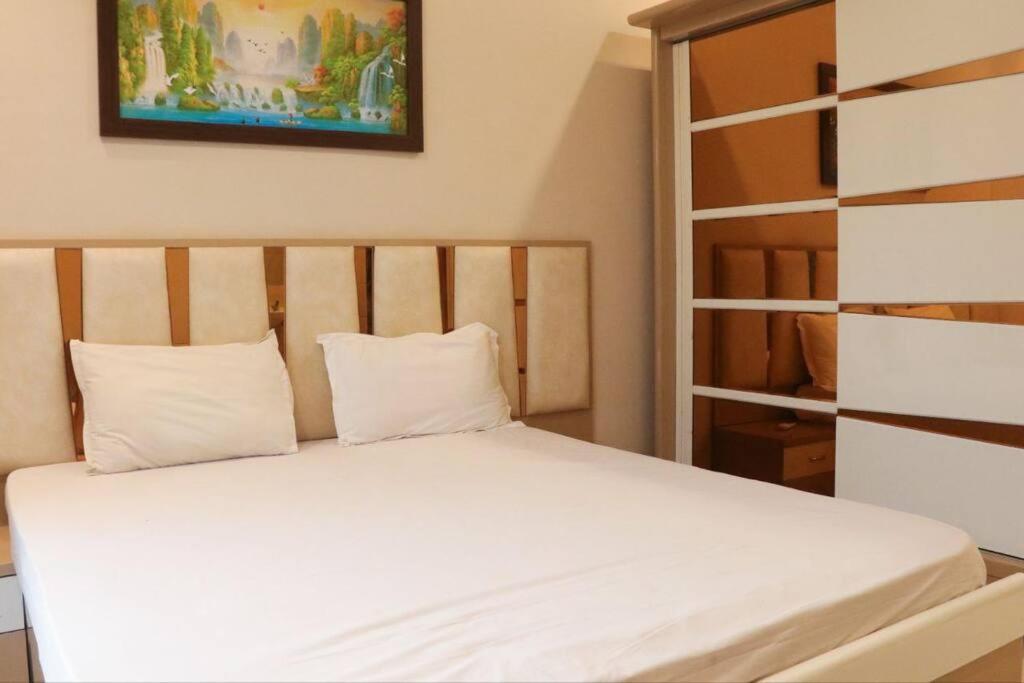Stayhaven Aqua With Pvt Theatre & Pool Mumbai  Buitenkant foto