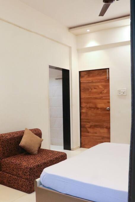 Stayhaven Aqua With Pvt Theatre & Pool Mumbai  Buitenkant foto