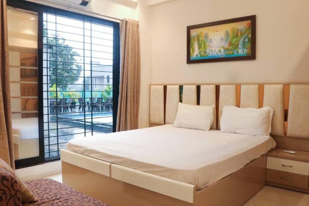Stayhaven Aqua With Pvt Theatre & Pool Mumbai  Buitenkant foto